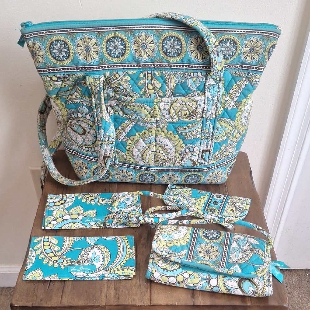 Vera Bradley Mediterranean Blue 5pc Set: Tote, Crossbody & Accessories